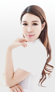 平庸女孩原原变芭比娃娃之路